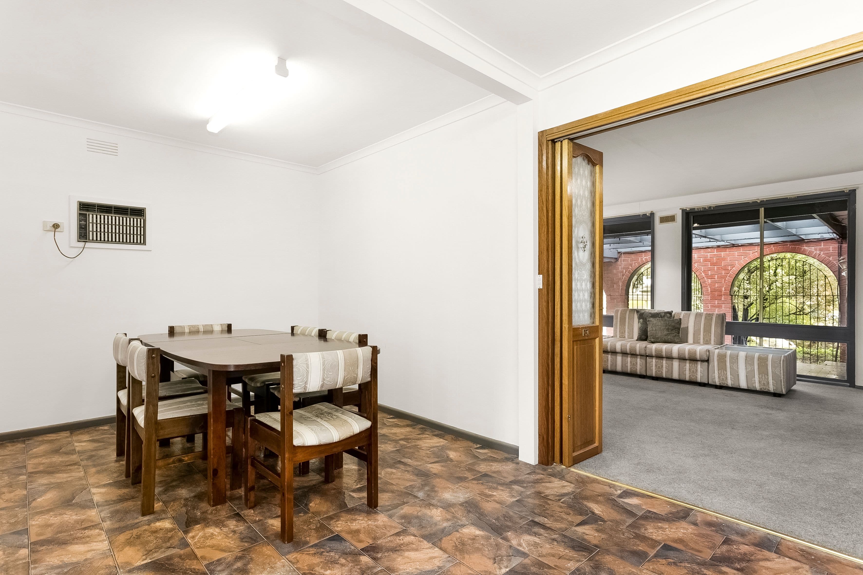 18 Strada Crescent, Wheelers Hill VIC 3150, Wheelers Hill - Thumbnail 5