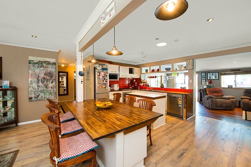 3 Denawen Street, Palm Beach QLD 4221, Palm Beach - Image 1