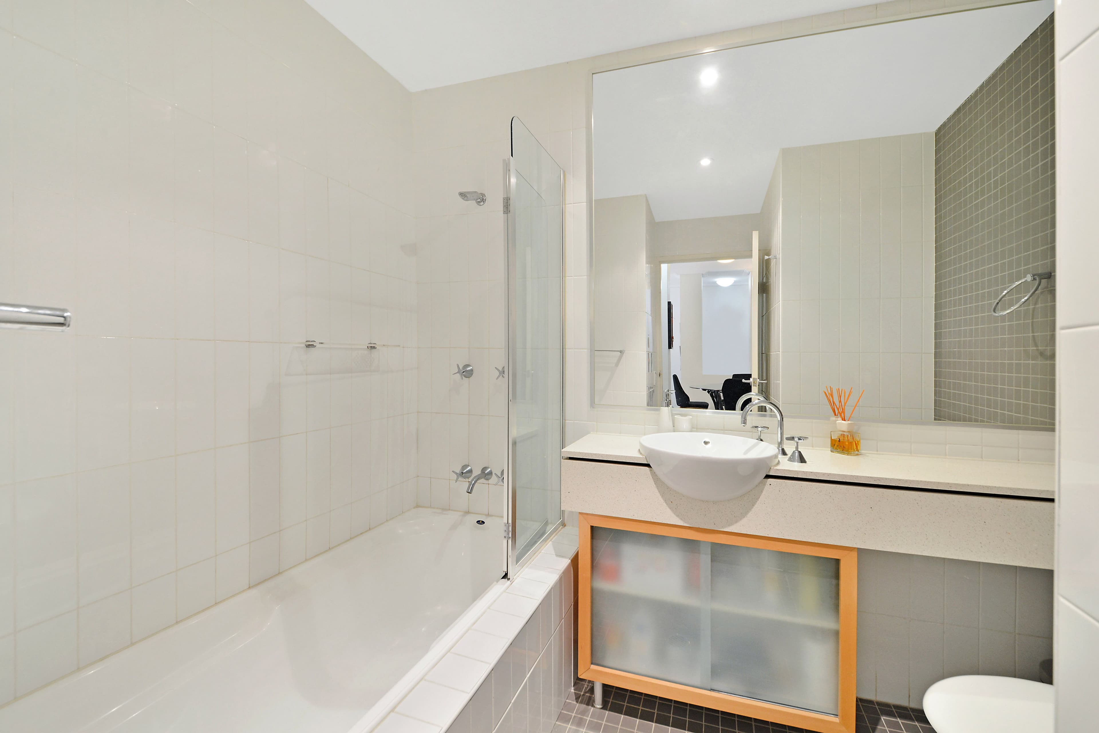 4 The Piazza, Wentworth Point NSW 2127, Wentworth Point - Thumbnail 7