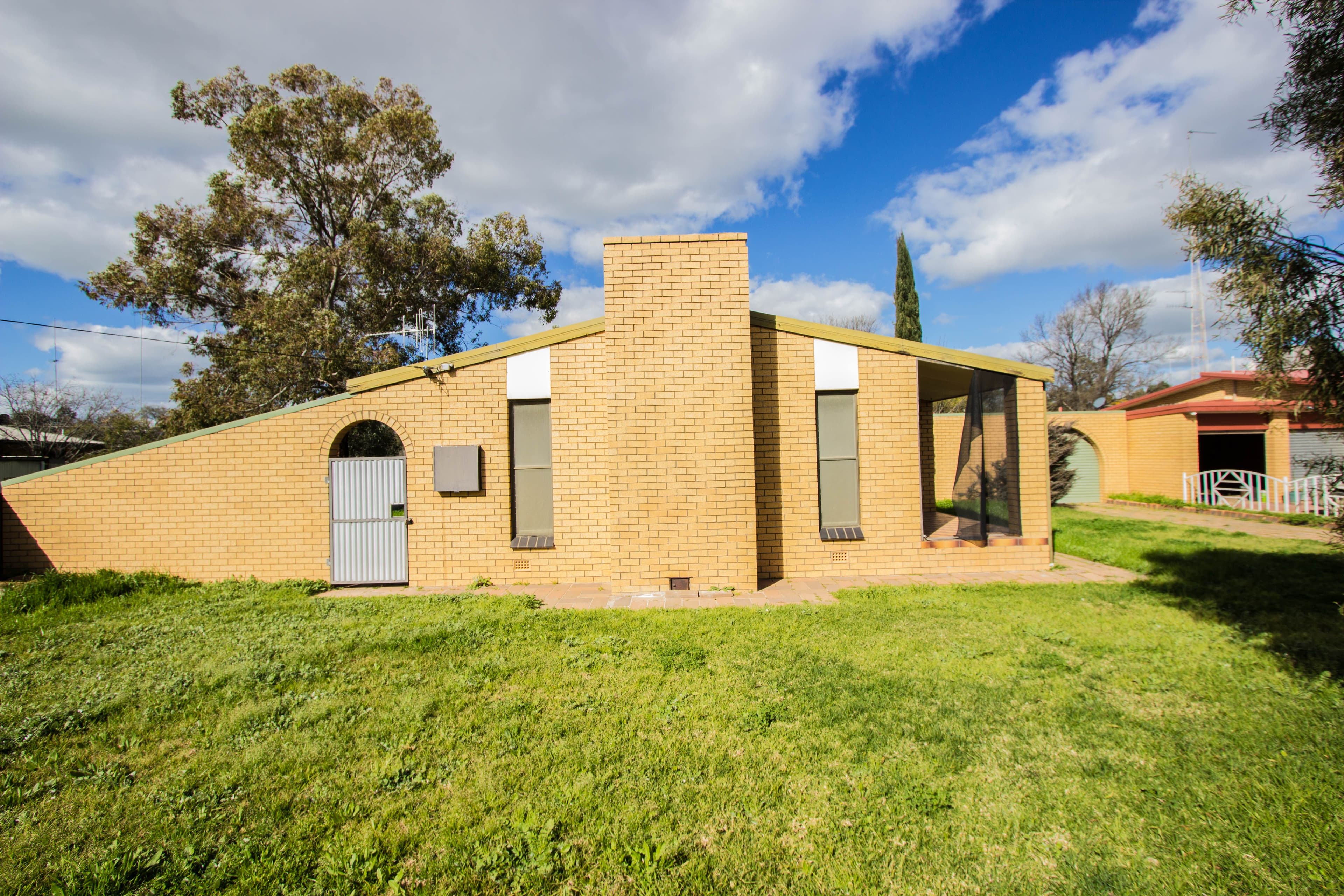 41 Bellbird Street, Coleambally - Thumbnail 2