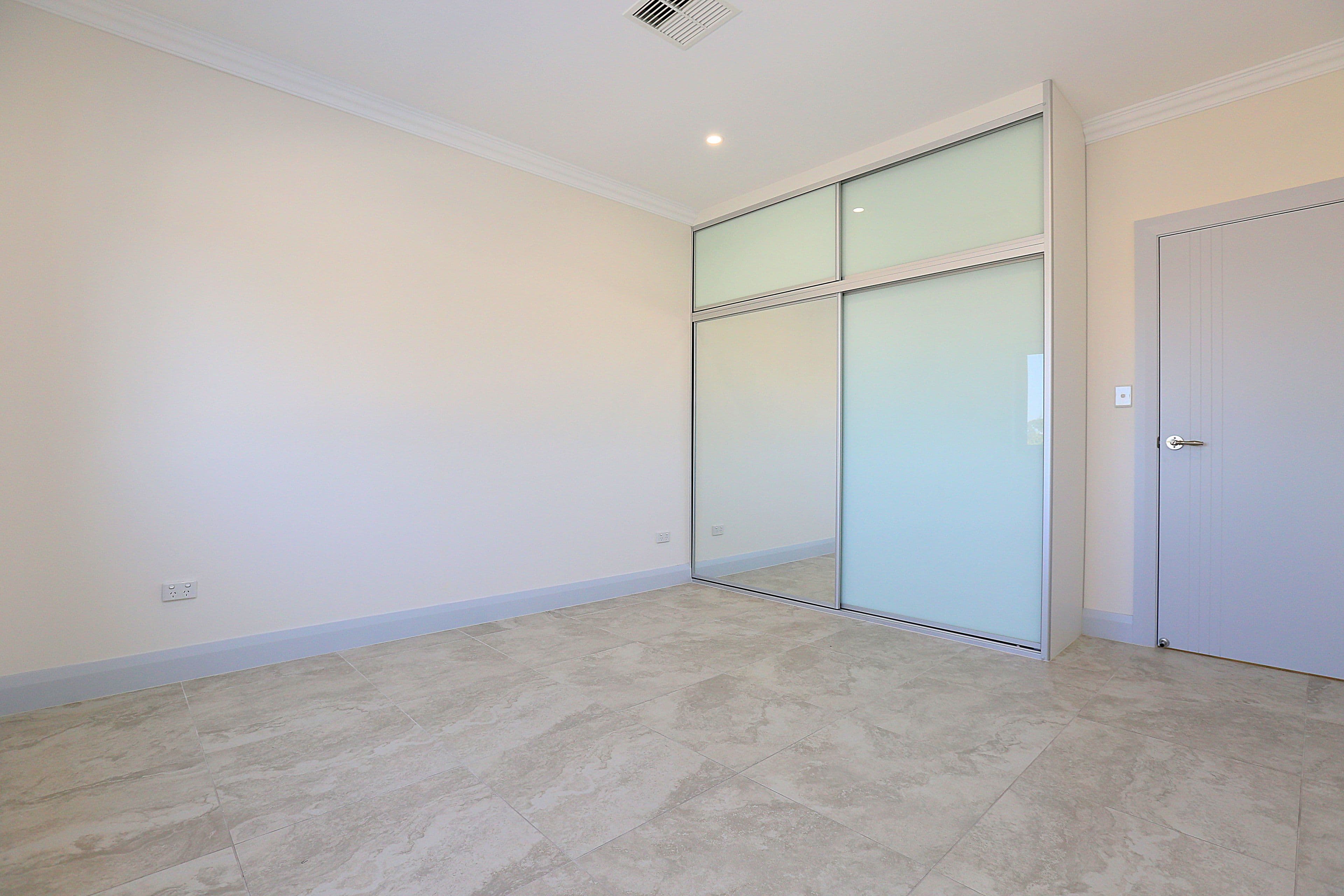 80 Clarence Street, Condell Park - Thumbnail 8