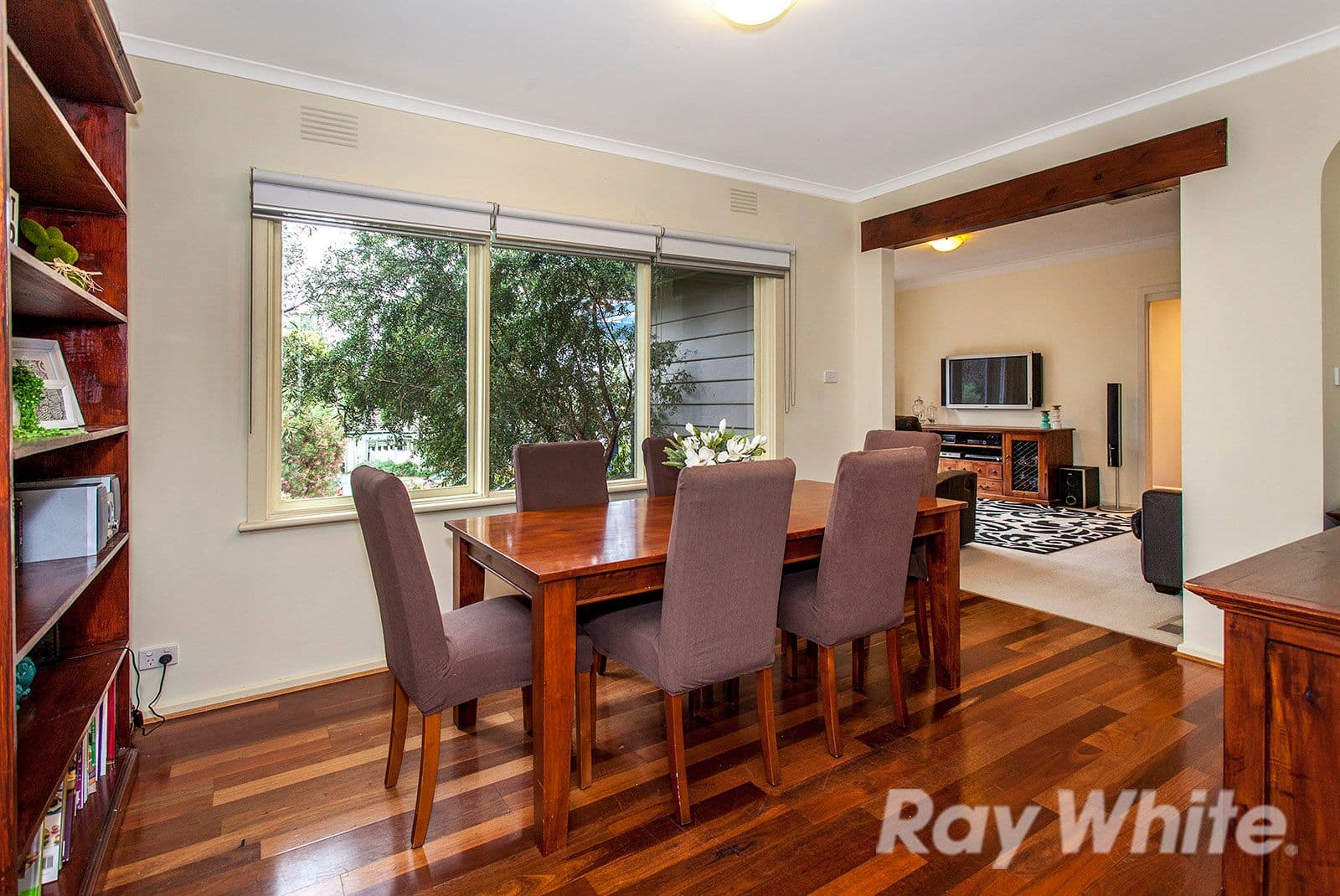 10 Cobham Road, Mitcham VIC 3132, Mitcham - Thumbnail 4