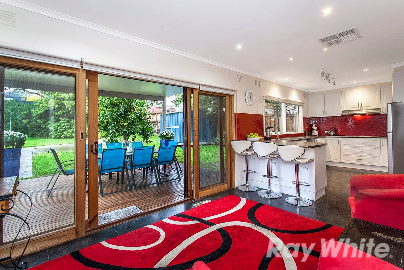 10 Cobham Road, Mitcham VIC 3132, Mitcham - Thumbnail 5