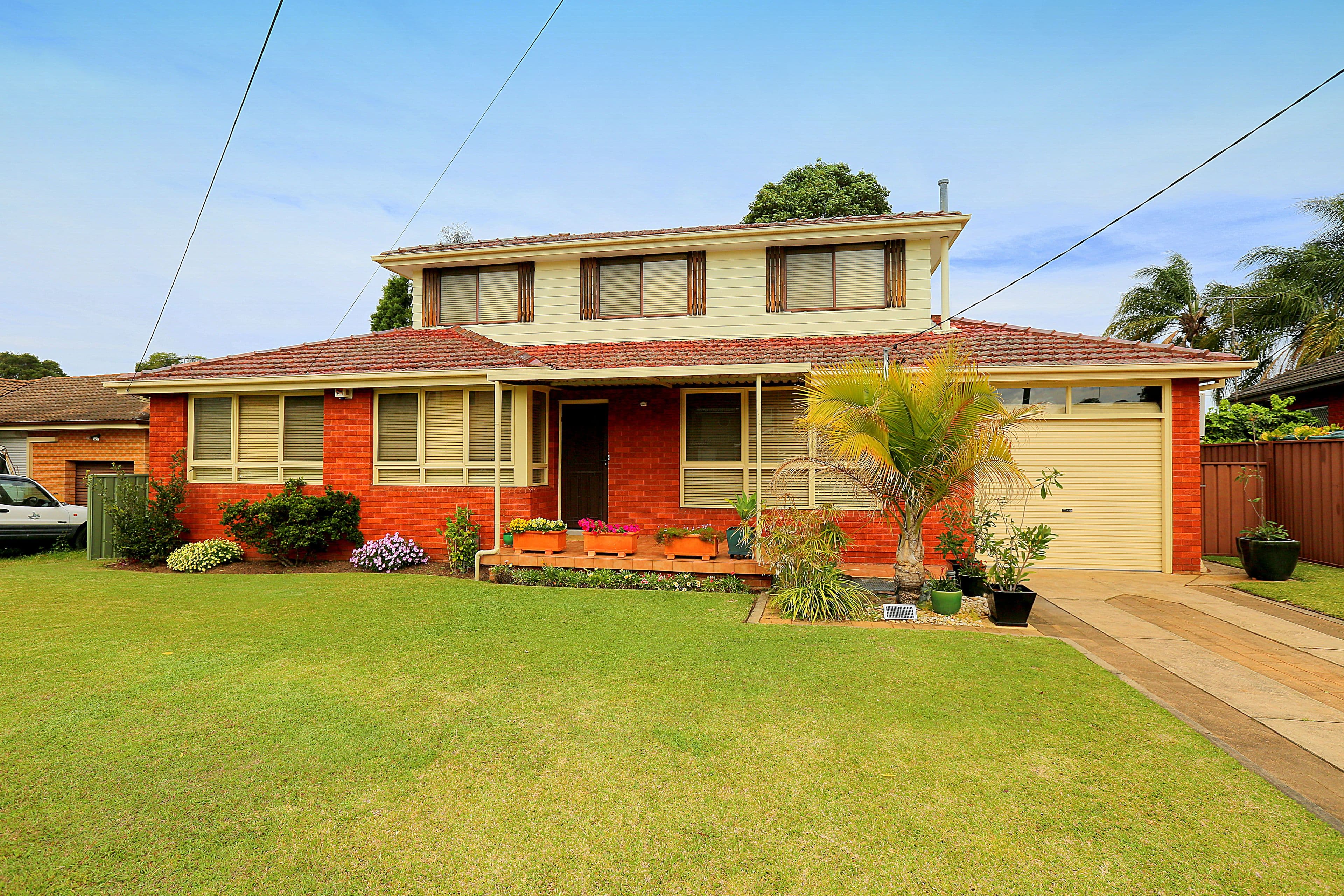 75 Caroline Crescent, Georges Hall - Image 1