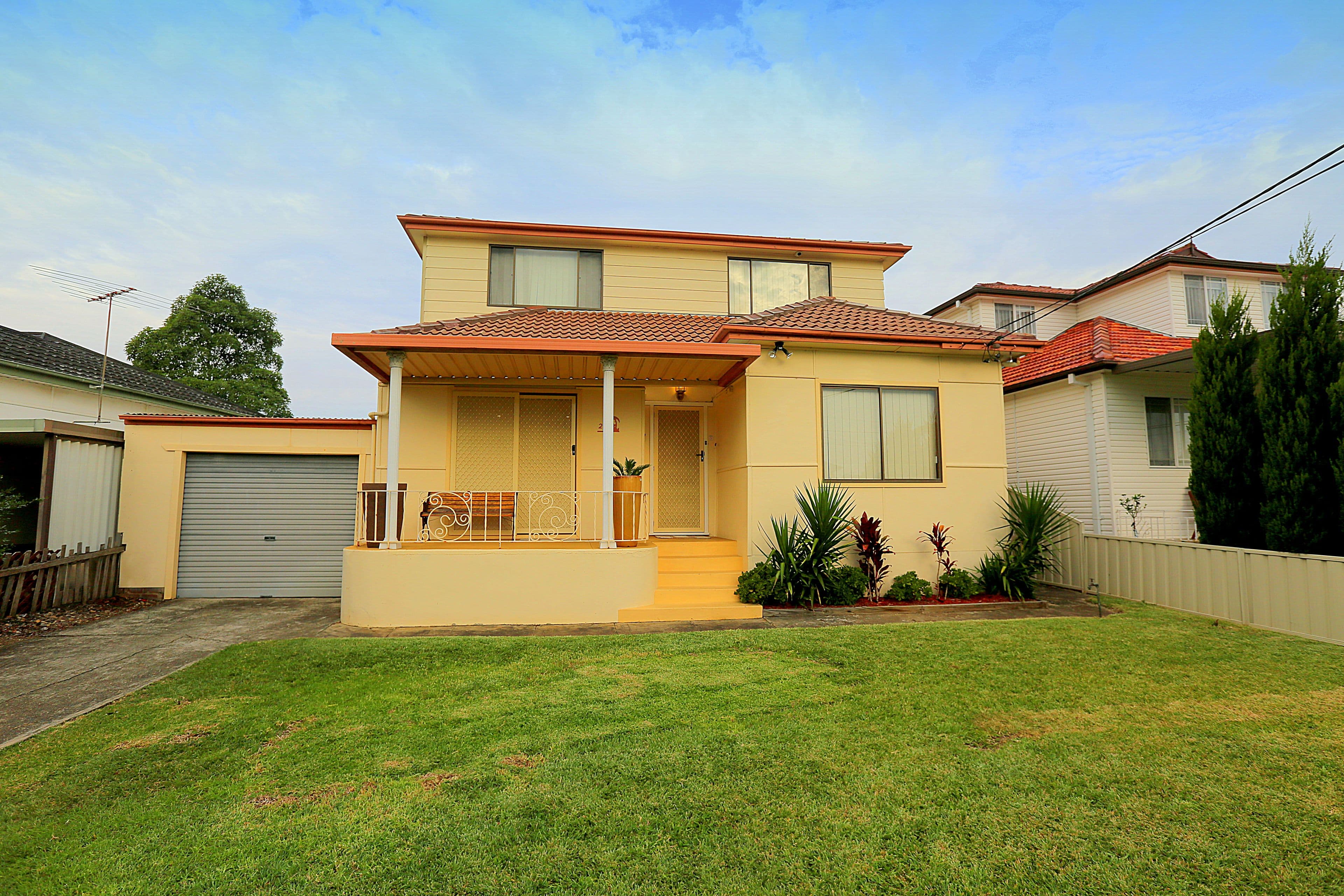 25 Wenke Crescent, Yagoona - Image 1