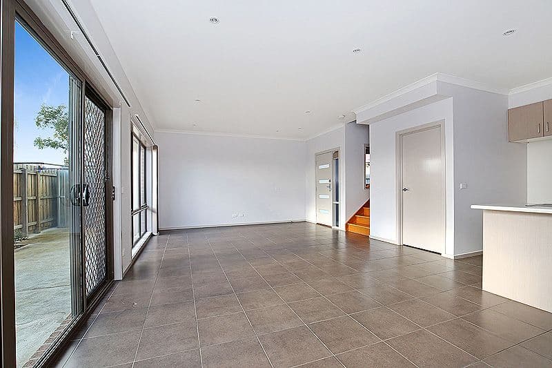 7 Huskisson Avenue, Lalor VIC 3075, Lalor - Thumbnail 4