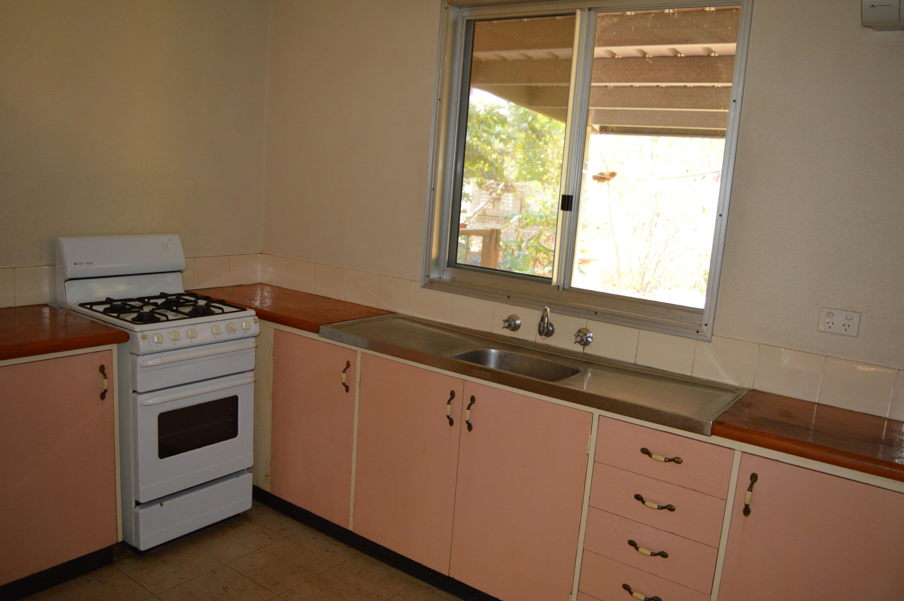 7 Squier Court, Malak NT 0812, Malak - Thumbnail 3