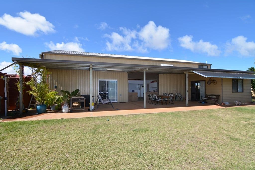 14 Margaret Row, Carnarvon WA 6701, East Carnarvon - Image 1