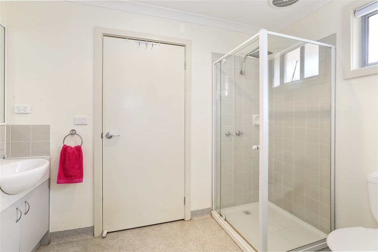 15 Watsonia Grove, Norlane VIC 3214, Norlane - Thumbnail 6