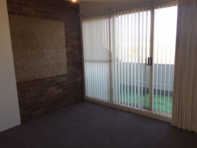 8/1 Garran Place, Garran ACT 2605, Garran - Thumbnail 2