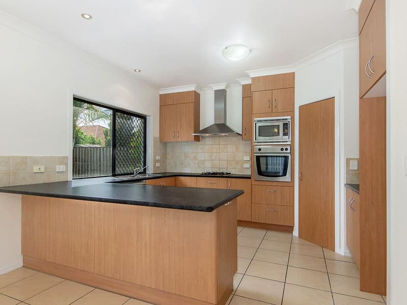 8 Ontario Court, Oxenford QLD 4210, Oxenford - Thumbnail 6