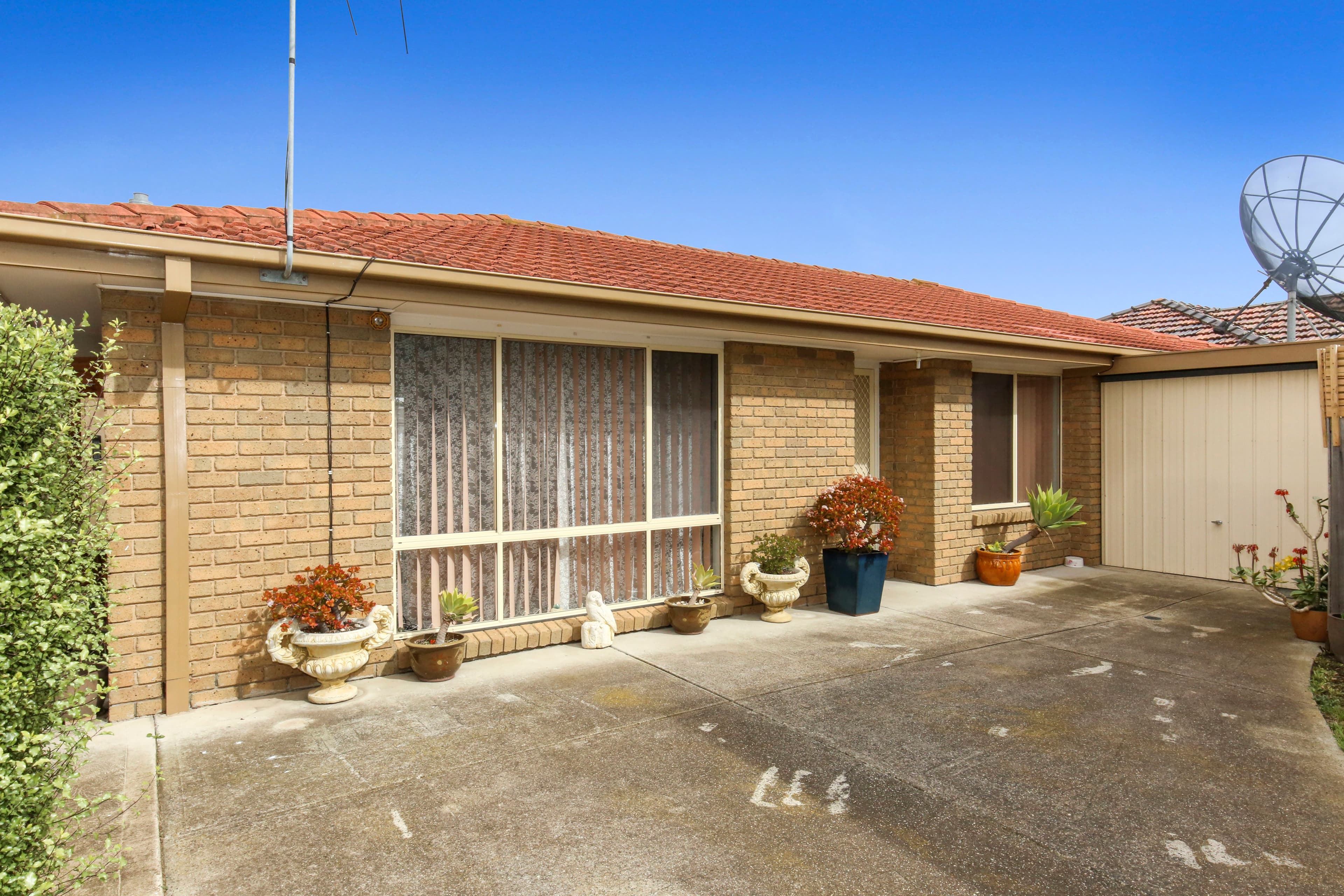 19 Main Street, Thomastown VIC 3074, Thomastown - Image 1