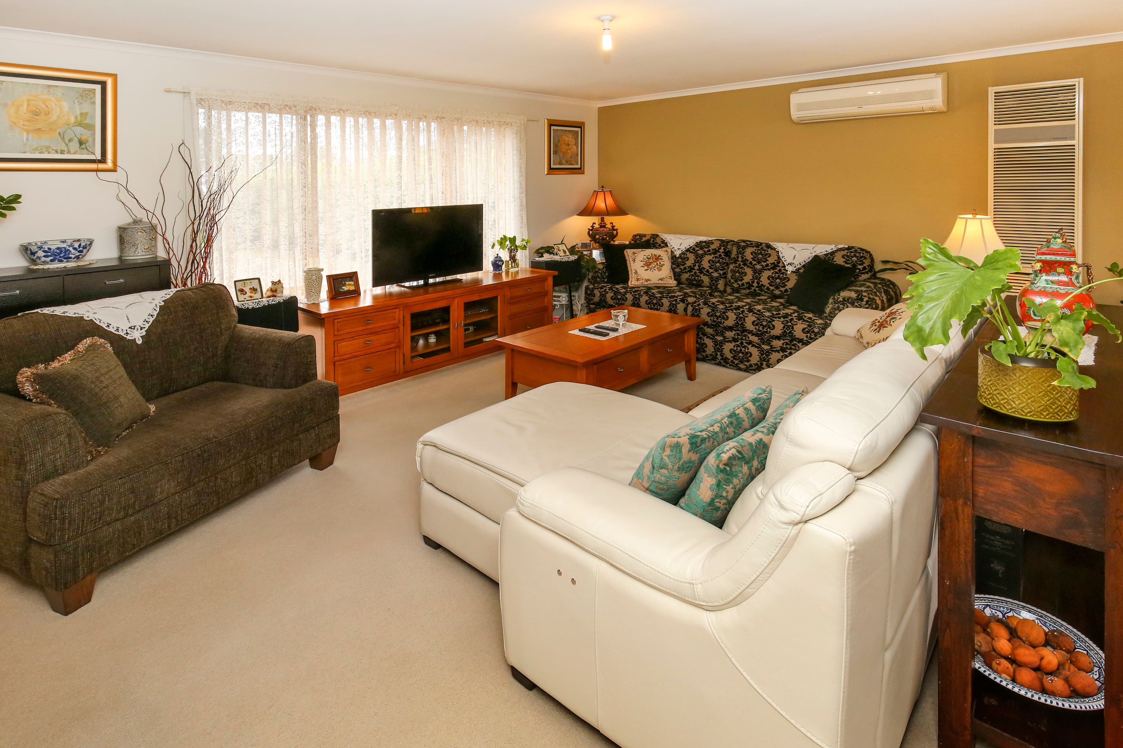 19 Main Street, Thomastown VIC 3074, Thomastown - Thumbnail 2