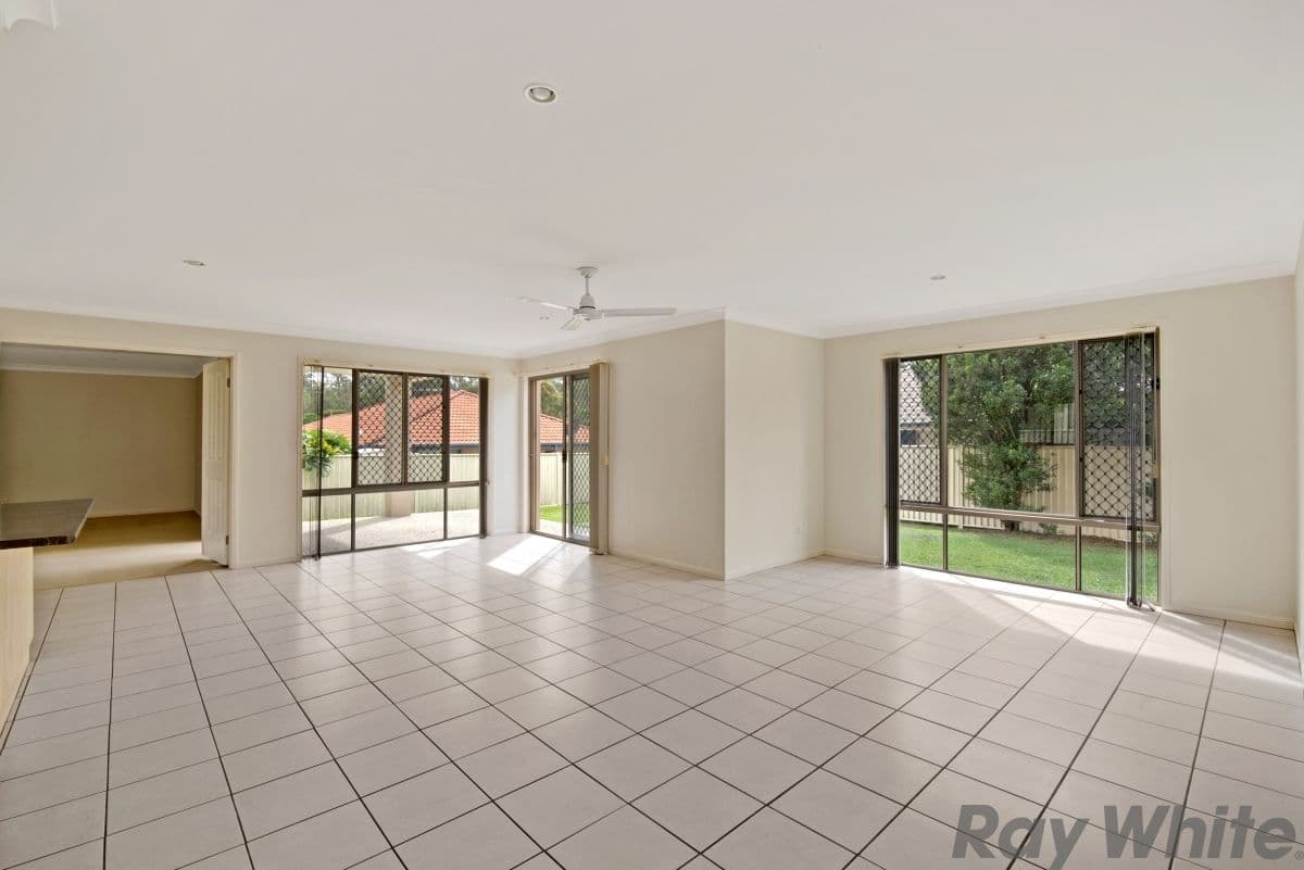 8 Greenway Place, Deception Bay QLD 4508, Deception Bay - Thumbnail 4