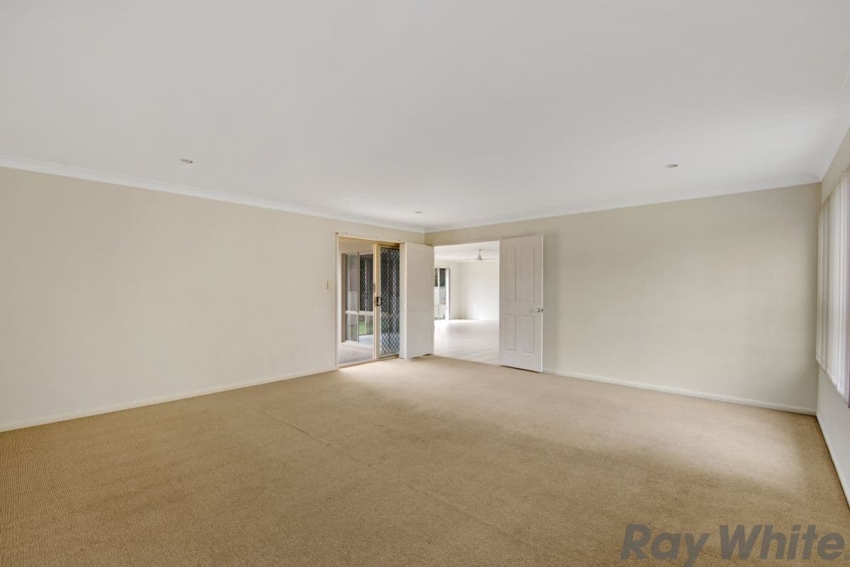8 Greenway Place, Deception Bay QLD 4508, Deception Bay - Thumbnail 7