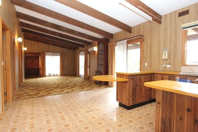 27 McKenzie Road, Cowes VIC 3922, Cowes - Thumbnail 2