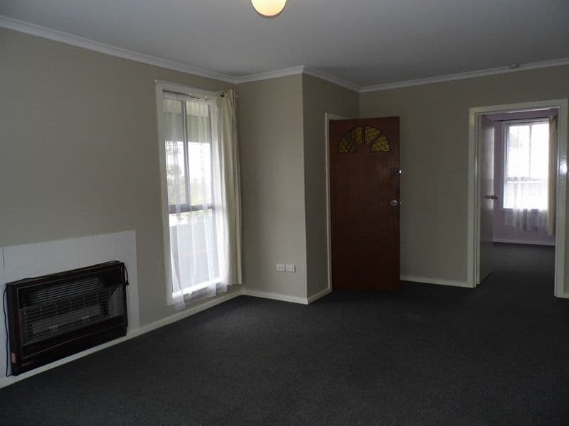 5 Hunt Street, Morwell VIC 3840, Morwell - Thumbnail 3