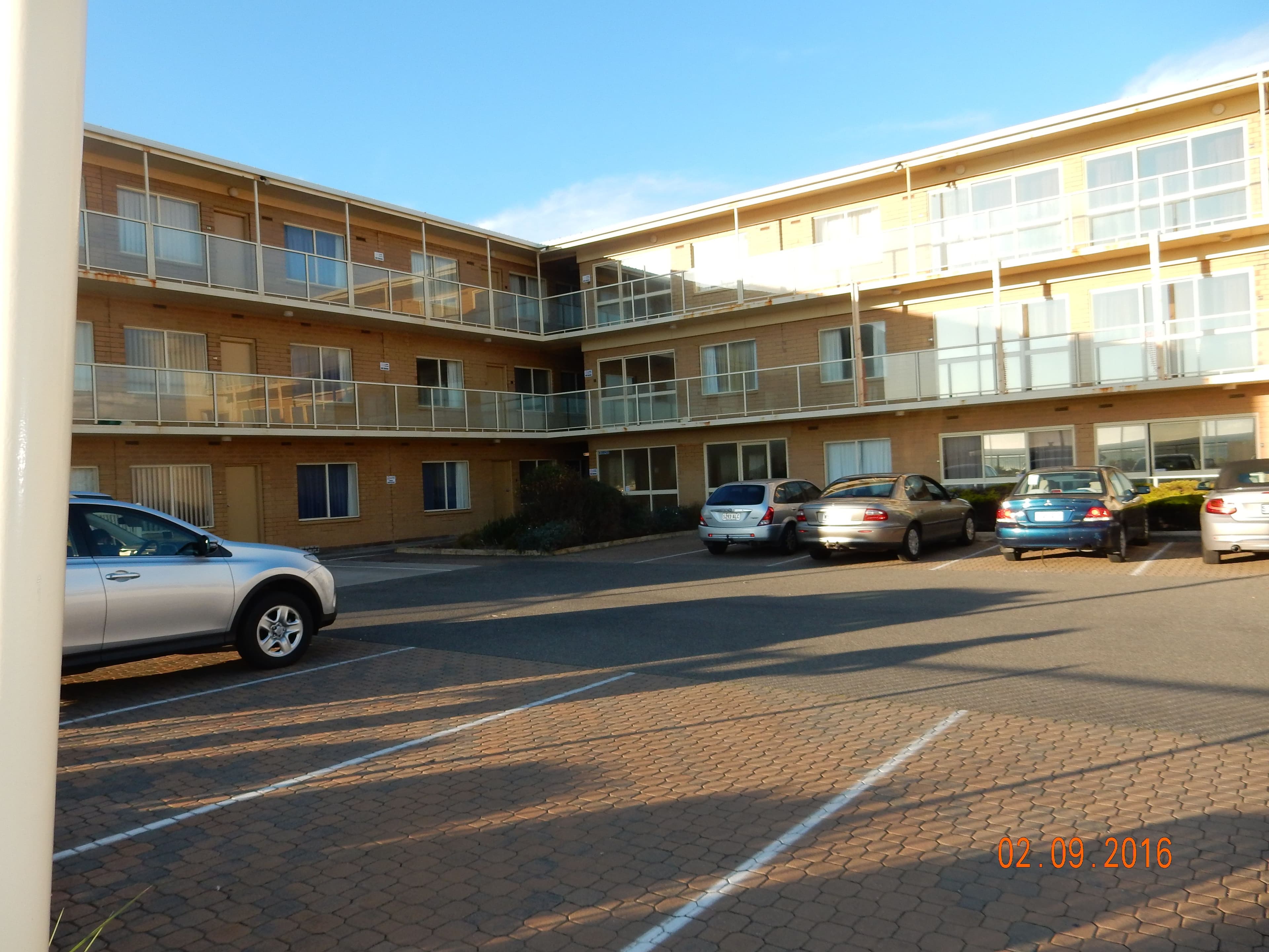 33 North Esplanade, Glenelg North SA 5045, Glenelg North - Thumbnail 2