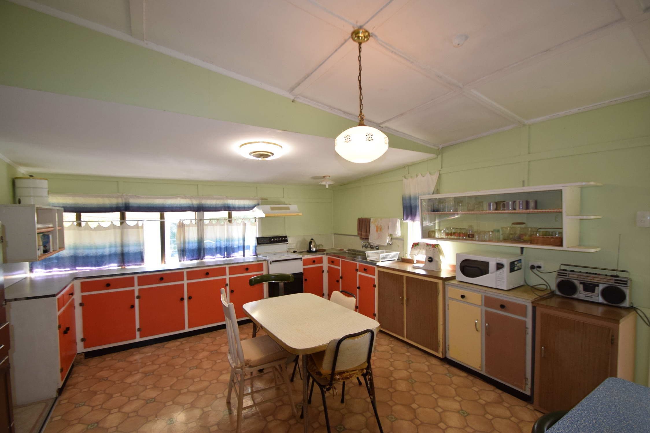 30 Down Street, Esk QLD 4312, Esk - Thumbnail 2