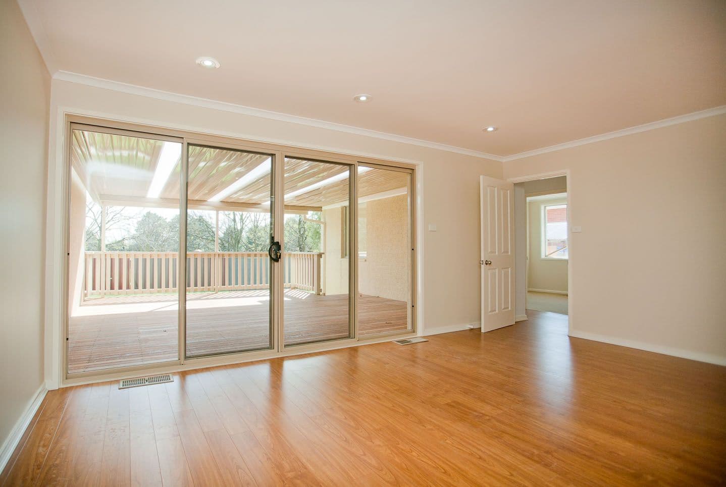 34 Lindrum Crescent, Holt ACT 2615, Holt - Thumbnail 2