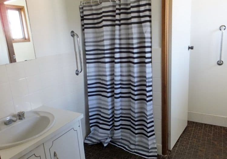1/4 Burilla Street, Tamworth NSW 2340, Tamworth - Thumbnail 3