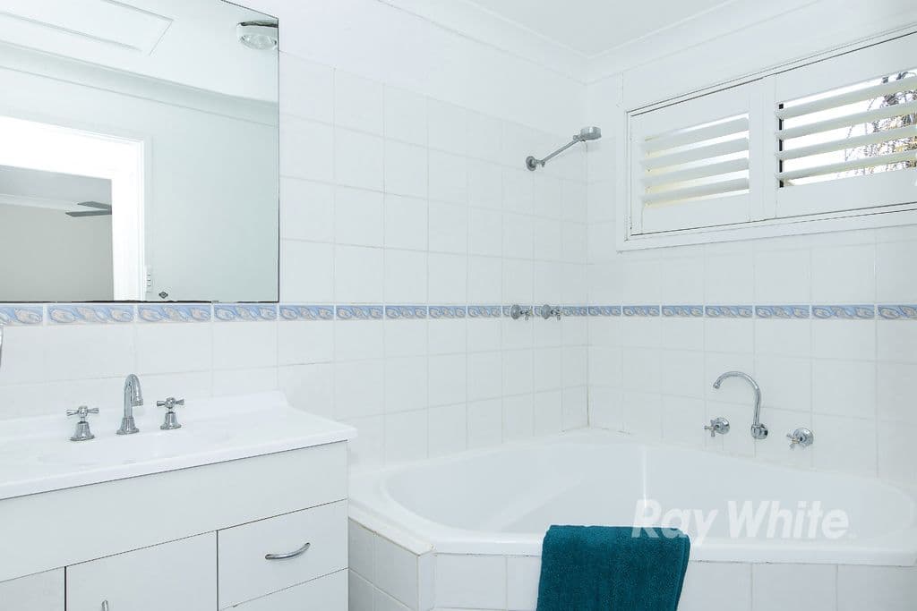 4 Ruislip Parkway, Buttaba - Thumbnail 7