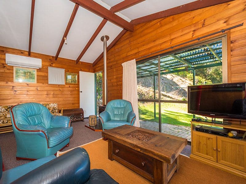 9 Kailas Court, Tamborine Mountain QLD 4272, Tamborine Mountain - Thumbnail 8