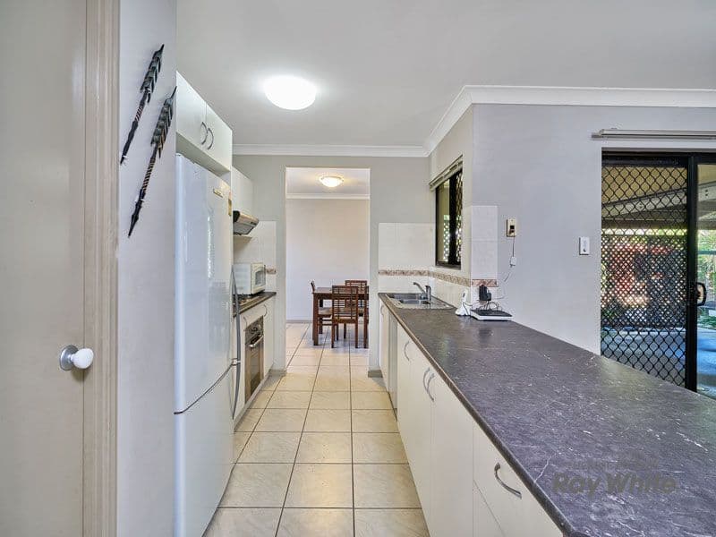 204 Timberlea Drive, Bentley Park QLD 4869, Bentley Park - Thumbnail 4