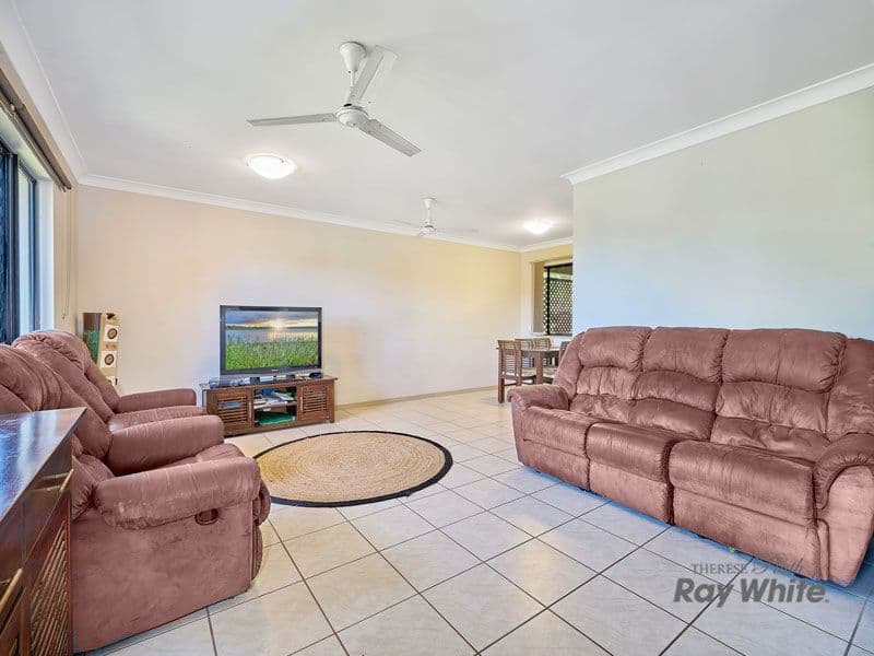 204 Timberlea Drive, Bentley Park QLD 4869, Bentley Park - Thumbnail 3