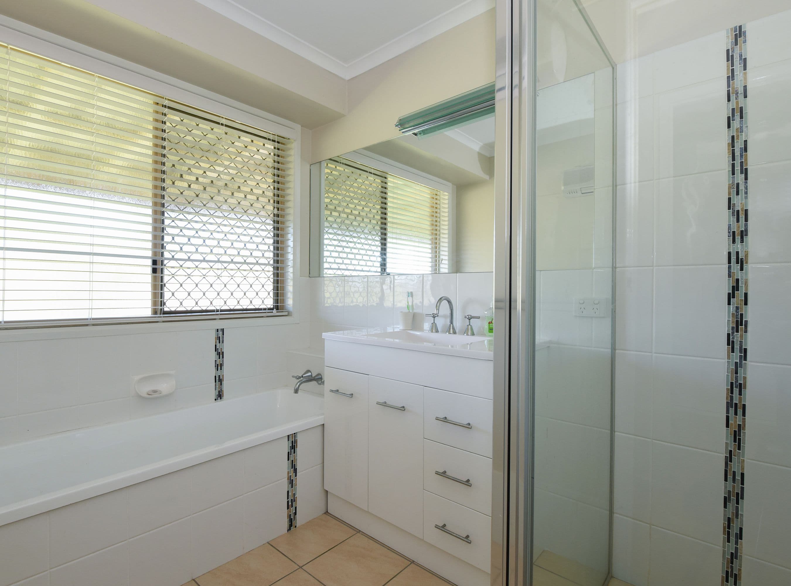 296 Glenvale Road, Glenvale QLD 4350, Glenvale - Thumbnail 7