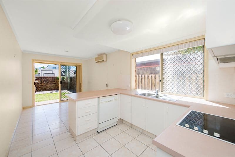 40 Alfred Street, Mermaid Beach QLD 4218, Mermaid Beach - Thumbnail 3