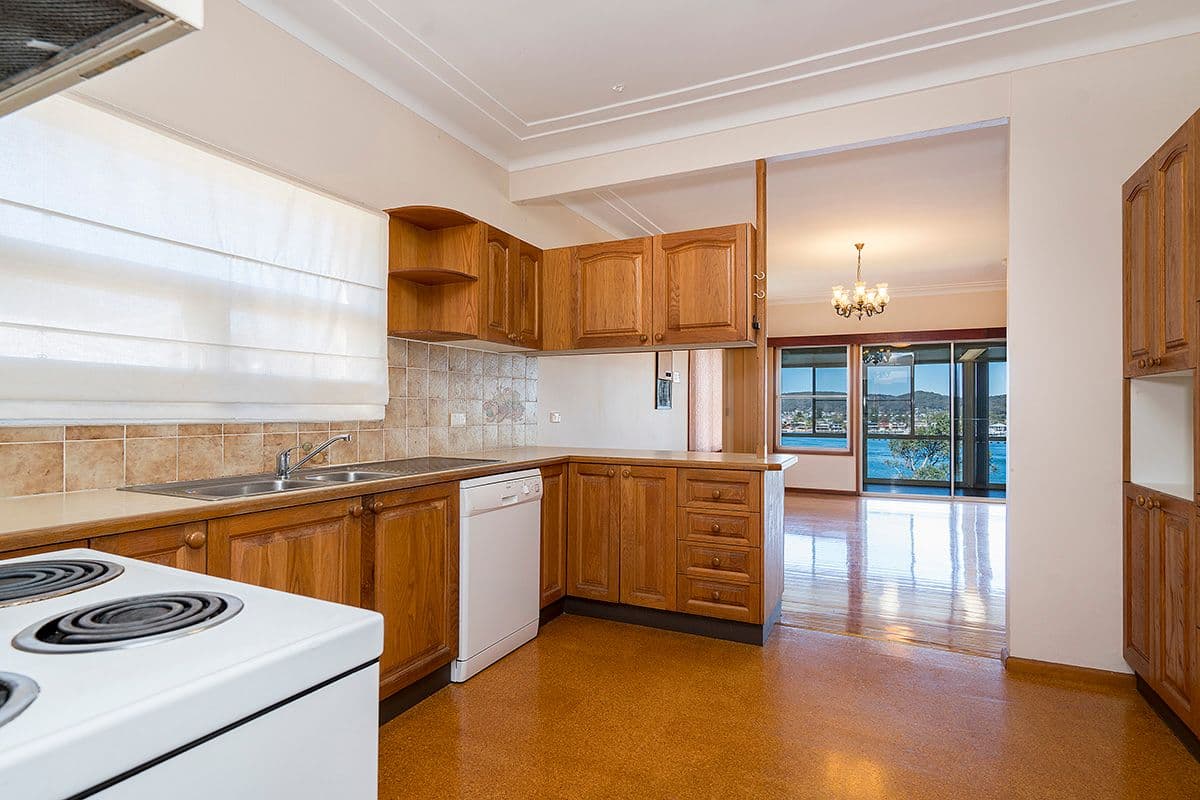 98 Daley Avenue, Daleys Point - Thumbnail 8