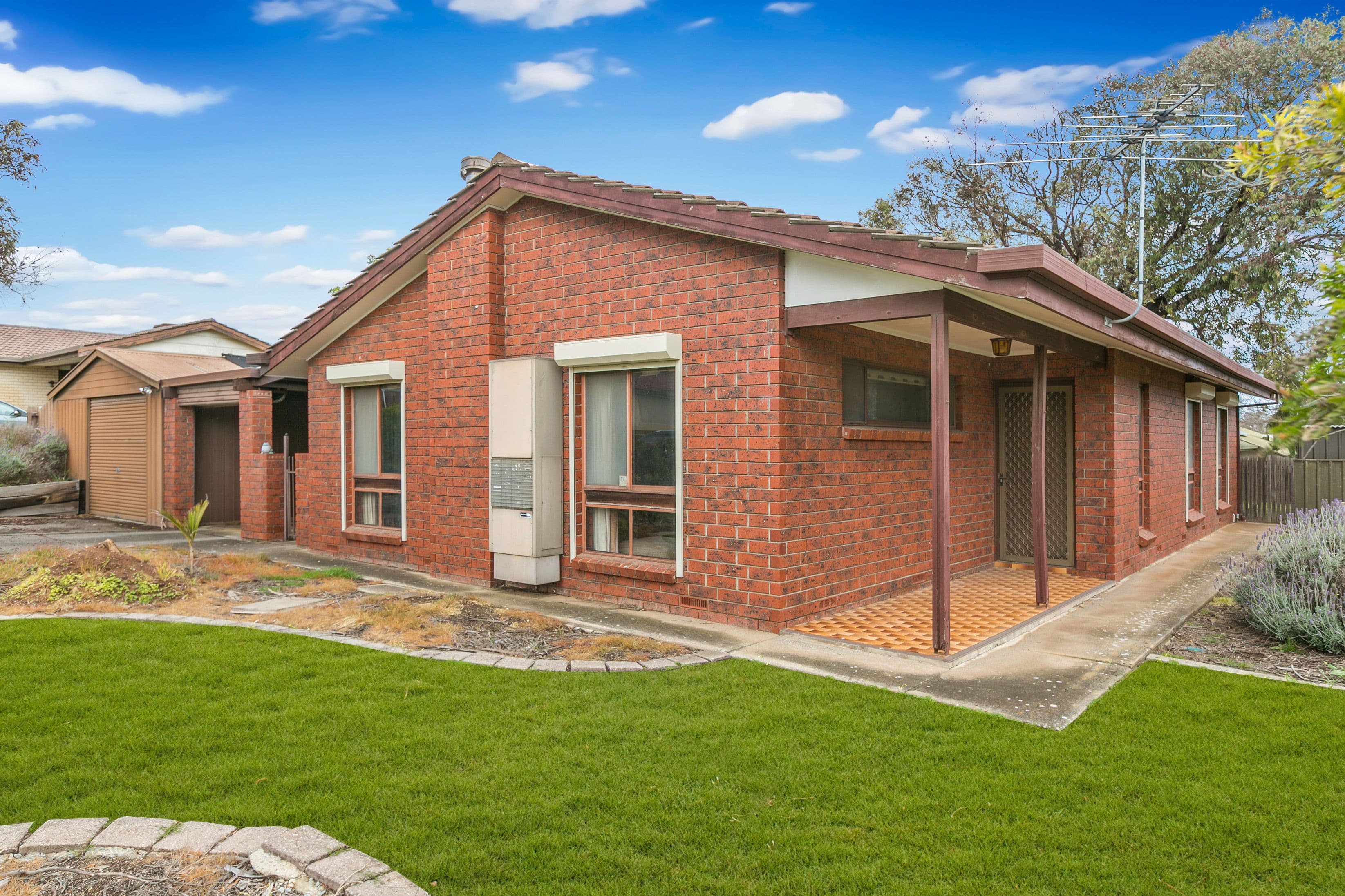 49 Abbott Avenue, Morphett Vale SA 5162, Morphett Vale - Thumbnail 2