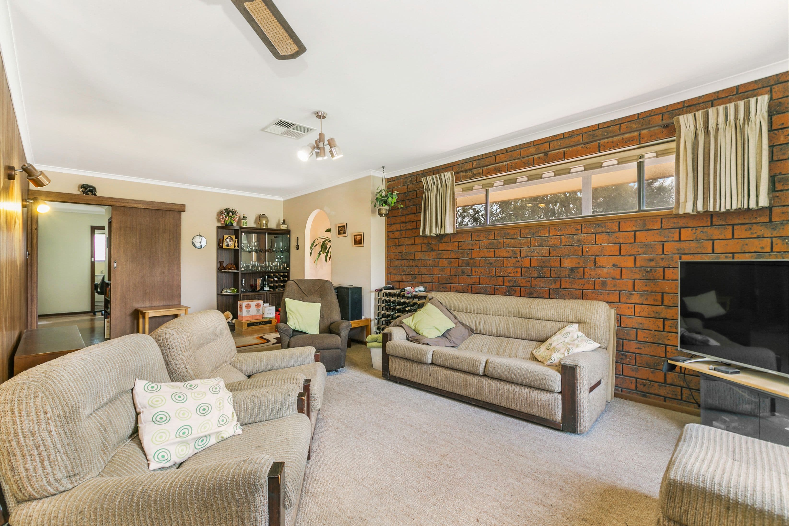 49 Abbott Avenue, Morphett Vale SA 5162, Morphett Vale - Thumbnail 3