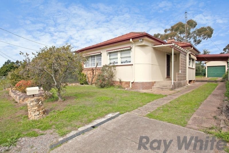 18 Ledsam Street, Telarah - Image 1