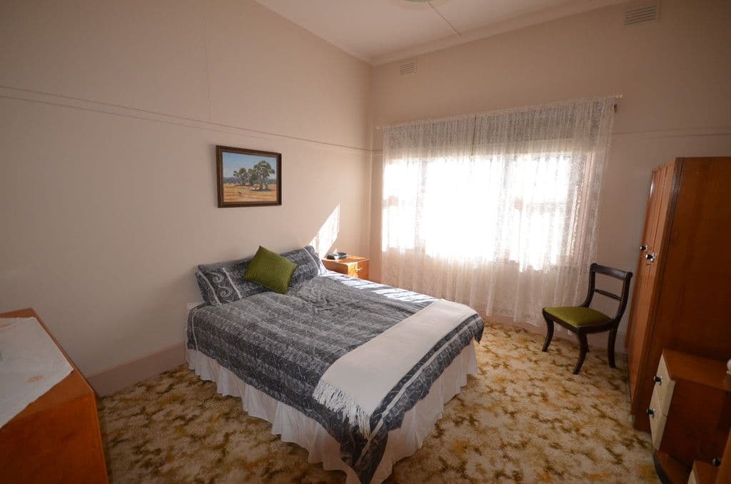 47 Gillespie Street, Linton VIC 3360, Linton - Thumbnail 6