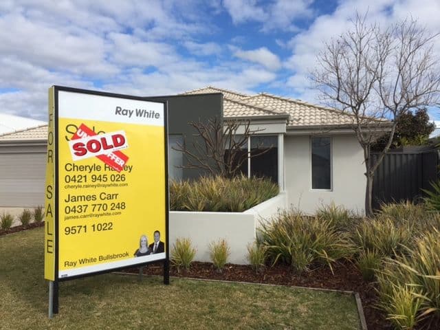 38 St Leonards Boulevard, DAYTON WA 6055, Dayton - Image 1