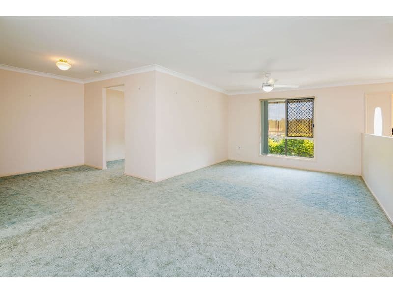 9 Vermeer Close, Mackenzie QLD 4156, Mackenzie - Thumbnail 2
