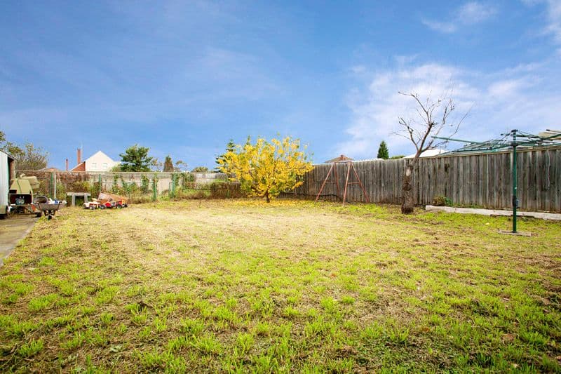 1 Spruhan Avenue, Norlane VIC 3214, Norlane - Thumbnail 3