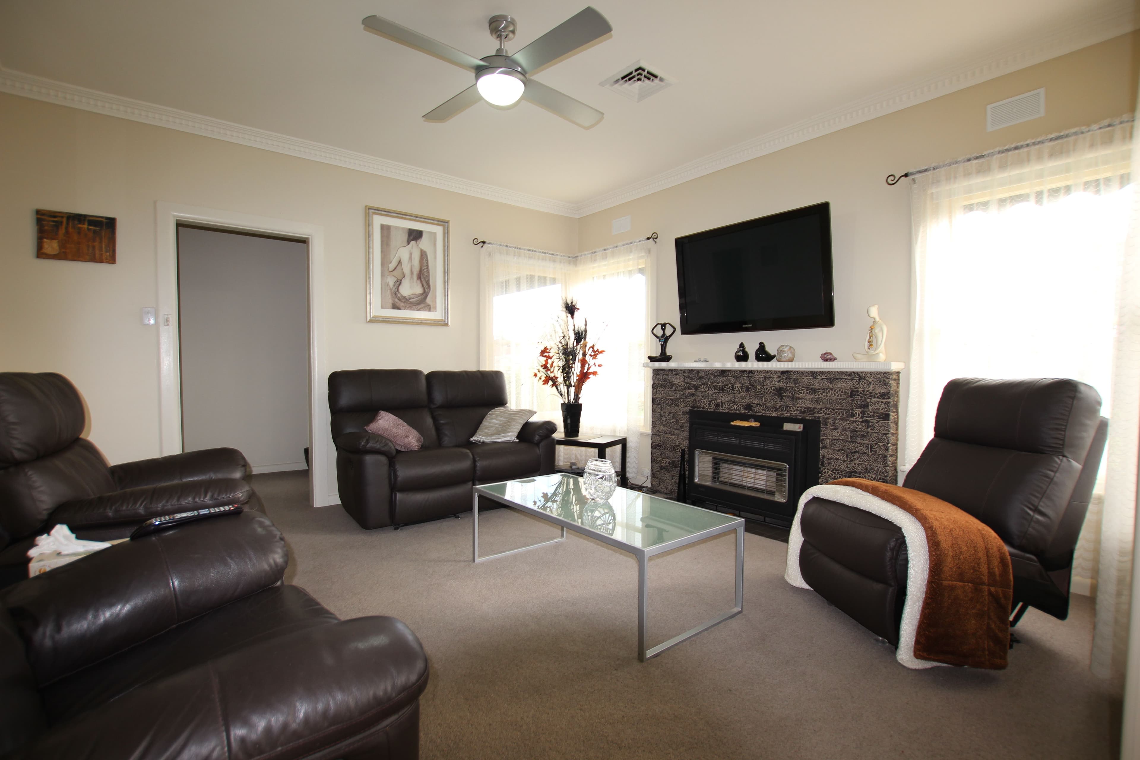 9 Hopetoun Street, Rochester VIC 3561, Rochester - Thumbnail 3