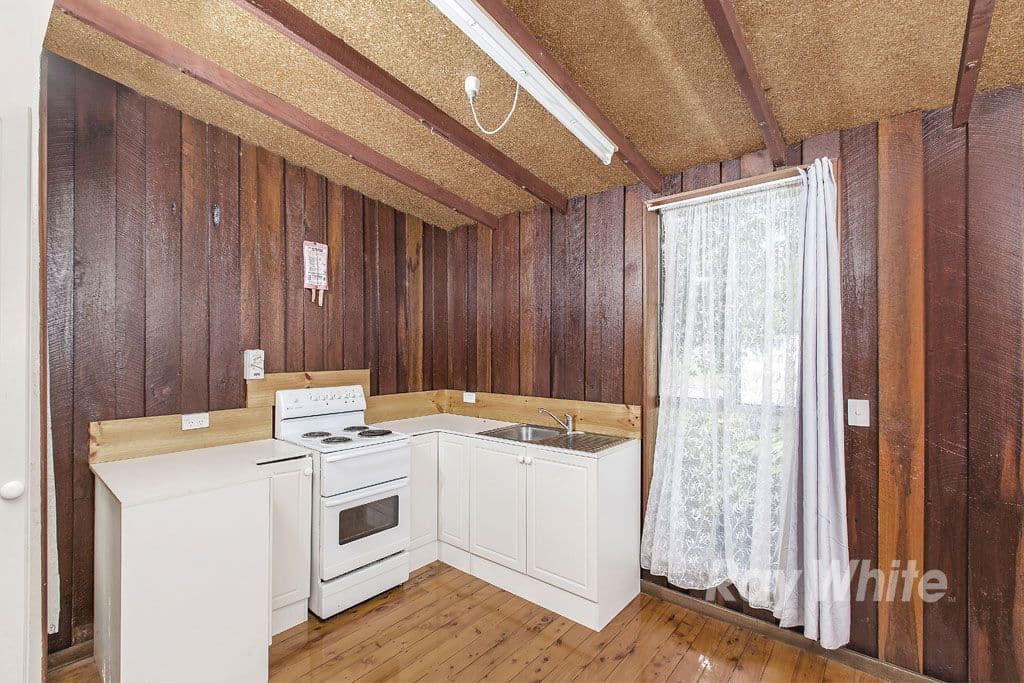 42 Excelsior Parade, Carey Bay - Thumbnail 5