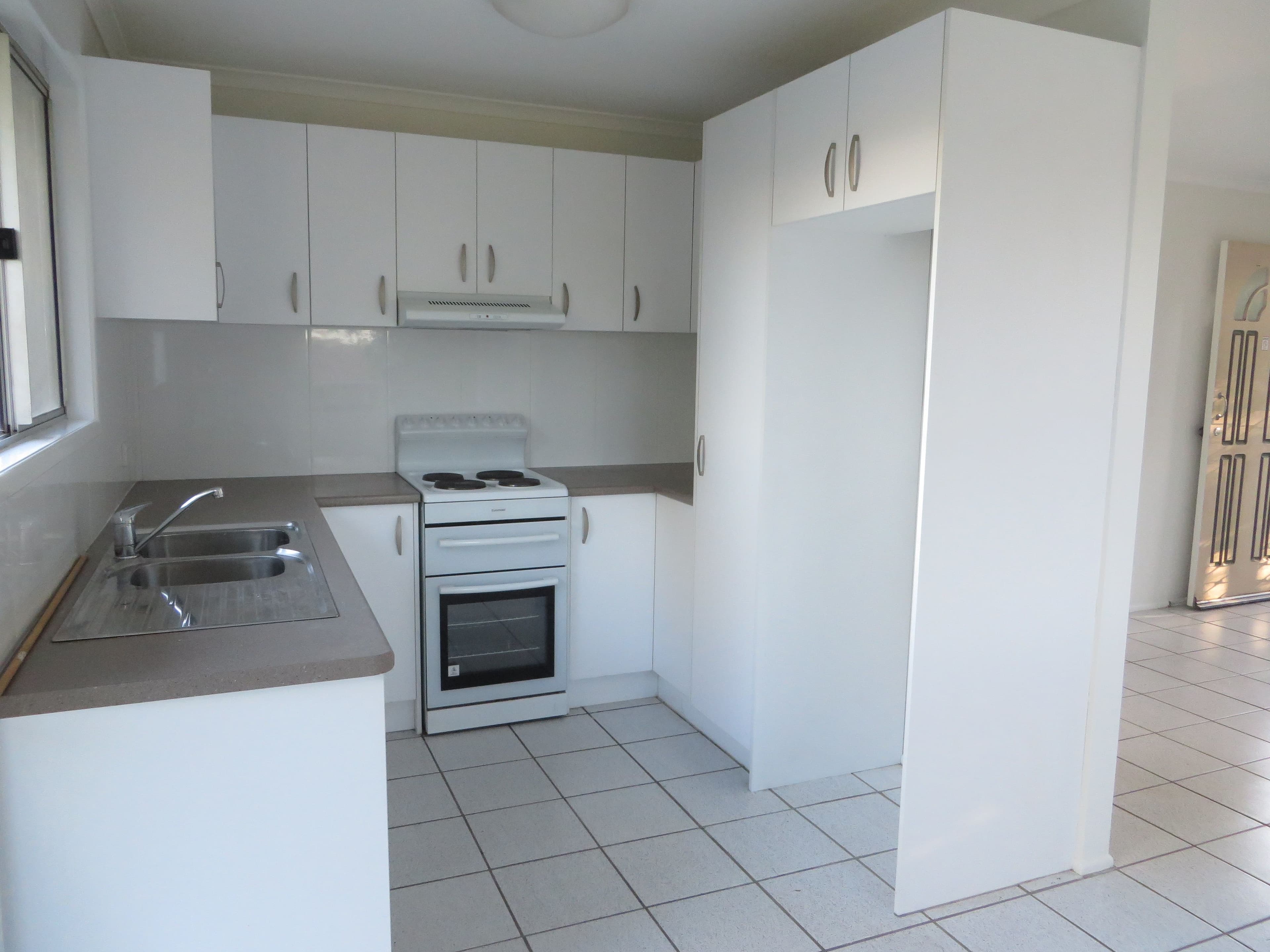 21 Dolphin Street, Deception Bay QLD 4508, Deception Bay - Thumbnail 2