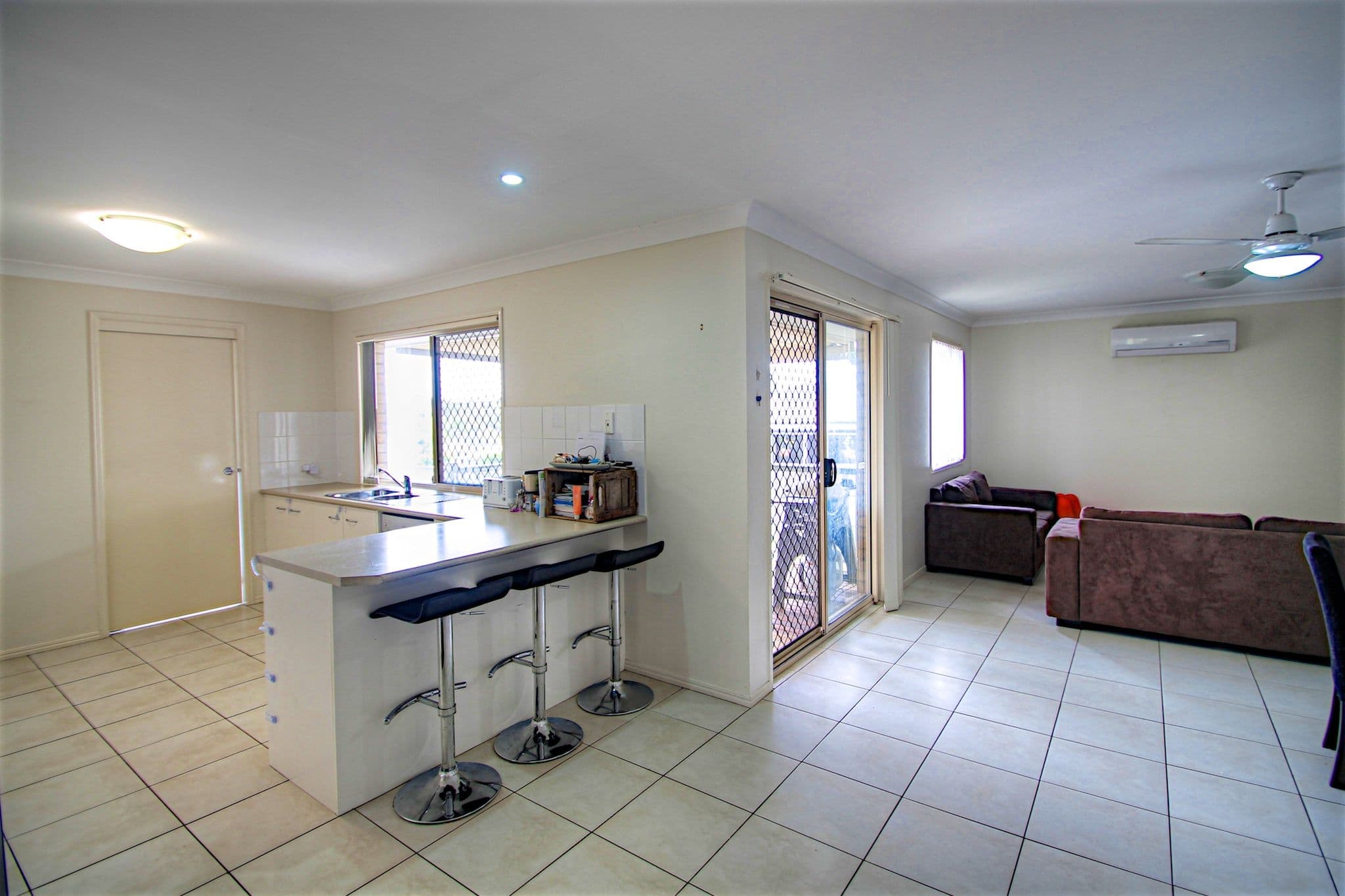 13 Daisy Street, Springfield Lakes QLD 4300, Springfield Lakes - Thumbnail 4