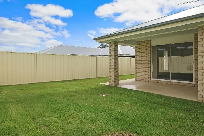 51B Royce Crescent, Lavington NSW 2641, Lavington - Thumbnail 2