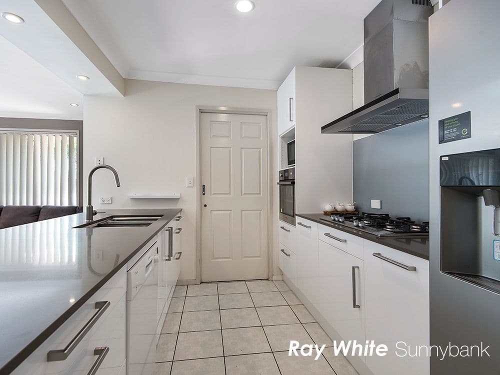 10 Earls Court, Calamvale QLD 4116, Calamvale - Thumbnail 3