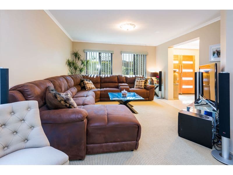 36 Ridgeview Street, Carindale QLD 4152, Carindale - Thumbnail 6