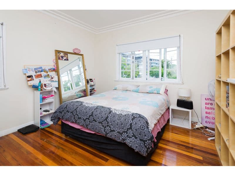 26 Rowton Street, Holland Park QLD 4121, Holland Park - Thumbnail 6