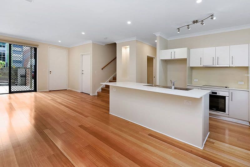 2/8 Campus Street, Indooroopilly QLD 4068, Indooroopilly - Thumbnail 3