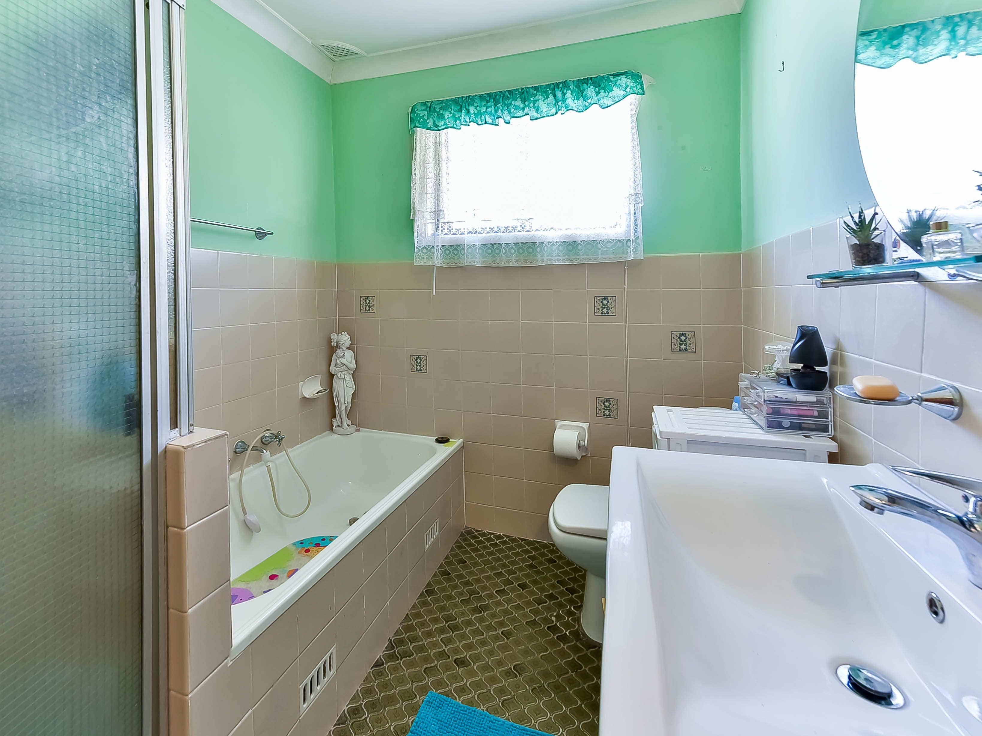37 Currawong Street, Ingleburn NSW 2565, Ingleburn - Thumbnail 6
