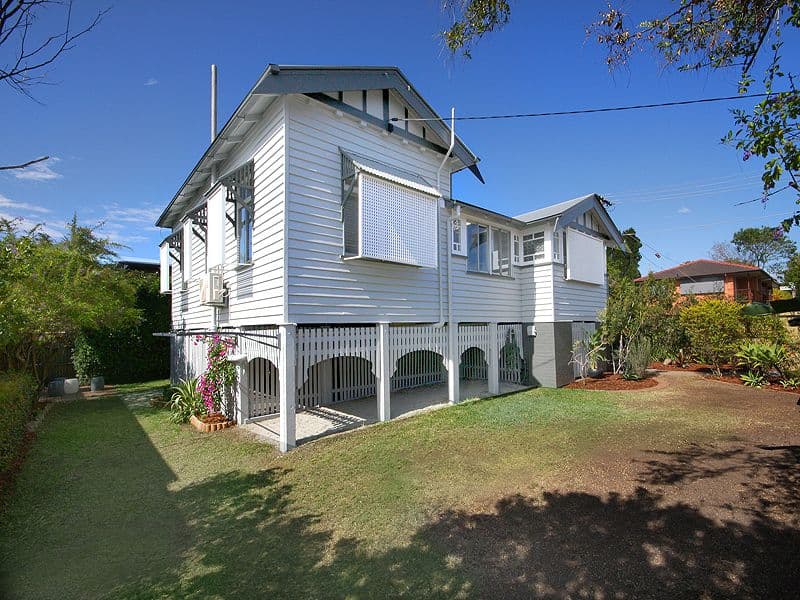 35 Holmes Street, Moorooka QLD 4105, Moorooka - Thumbnail 2